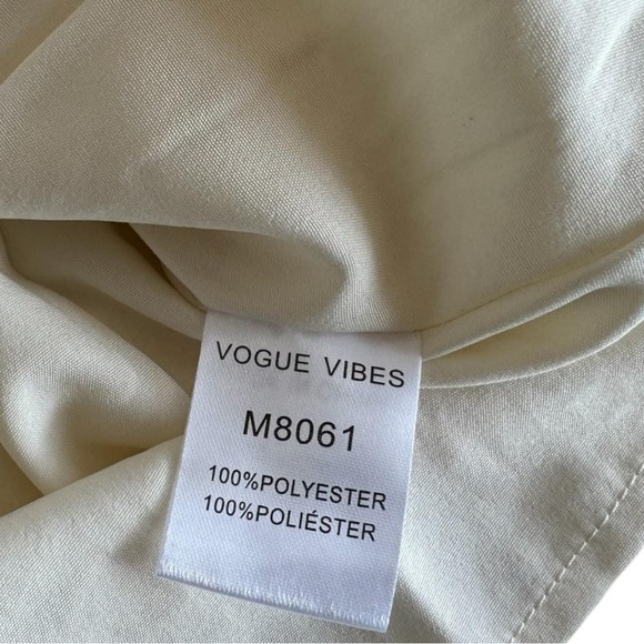 Set Broderie Anglaise Mini Skirt and Top Size L - Picture 5 of 9